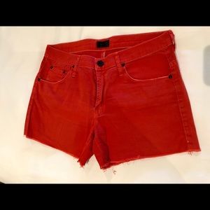 Mother coral red denim fitted shorts. Size 26